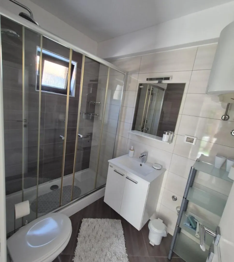 Appartamento Apartmani Villa Gordana Pola
