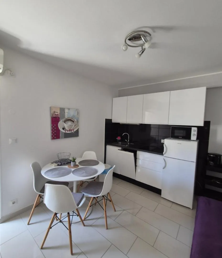 Apartmani Villa Gordana Pola 0*,  Croazia